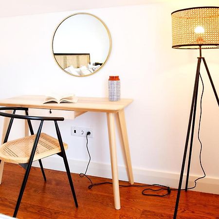 Young Spirit Apartment Faro Bagian luar foto