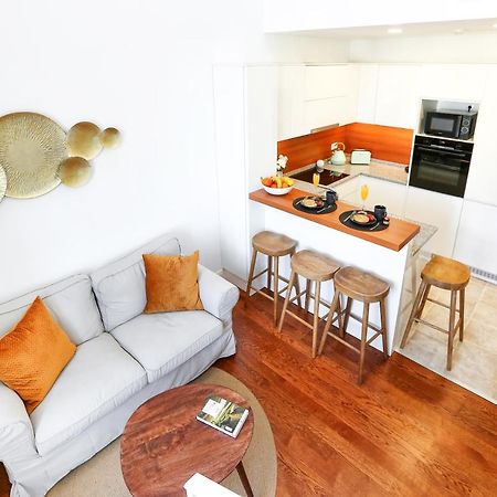 Young Spirit Apartment Faro Bagian luar foto