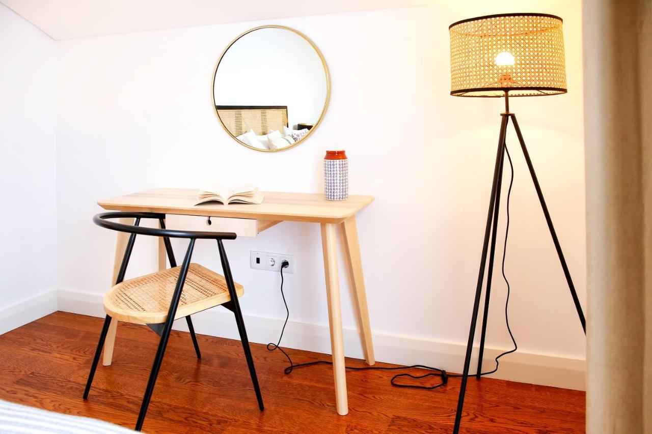 Young Spirit Apartment Faro Bagian luar foto