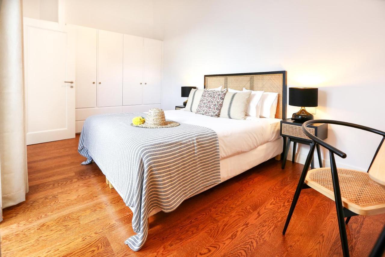 Young Spirit Apartment Faro Bagian luar foto