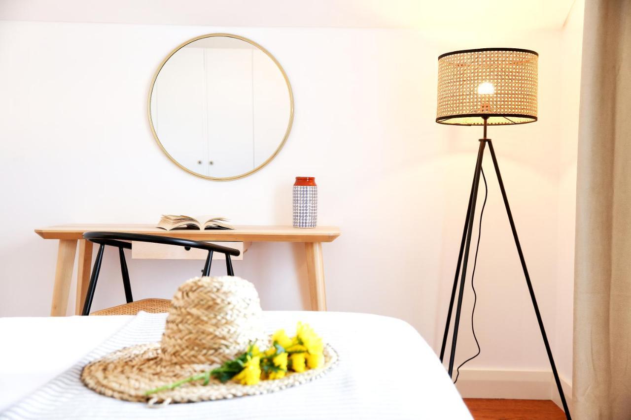 Young Spirit Apartment Faro Bagian luar foto