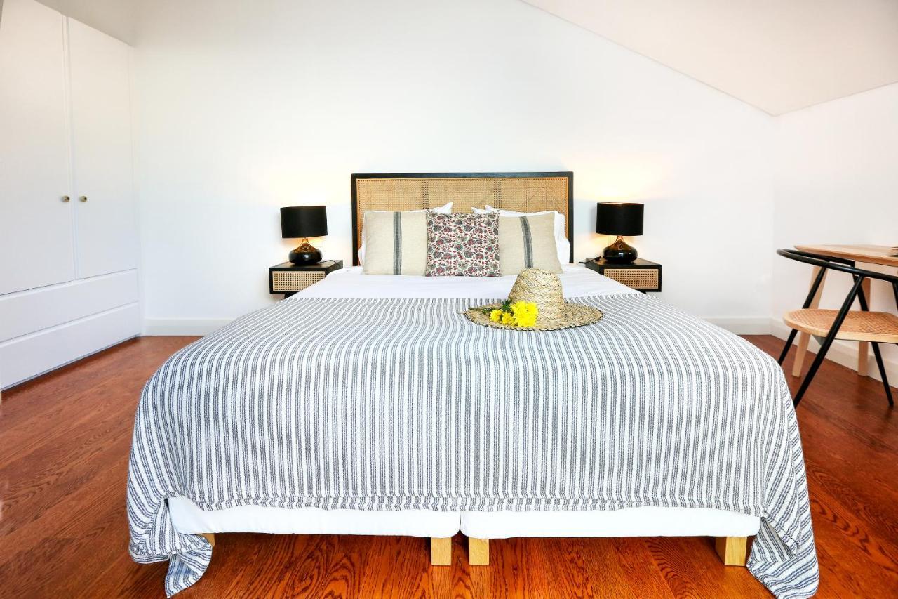 Young Spirit Apartment Faro Bagian luar foto