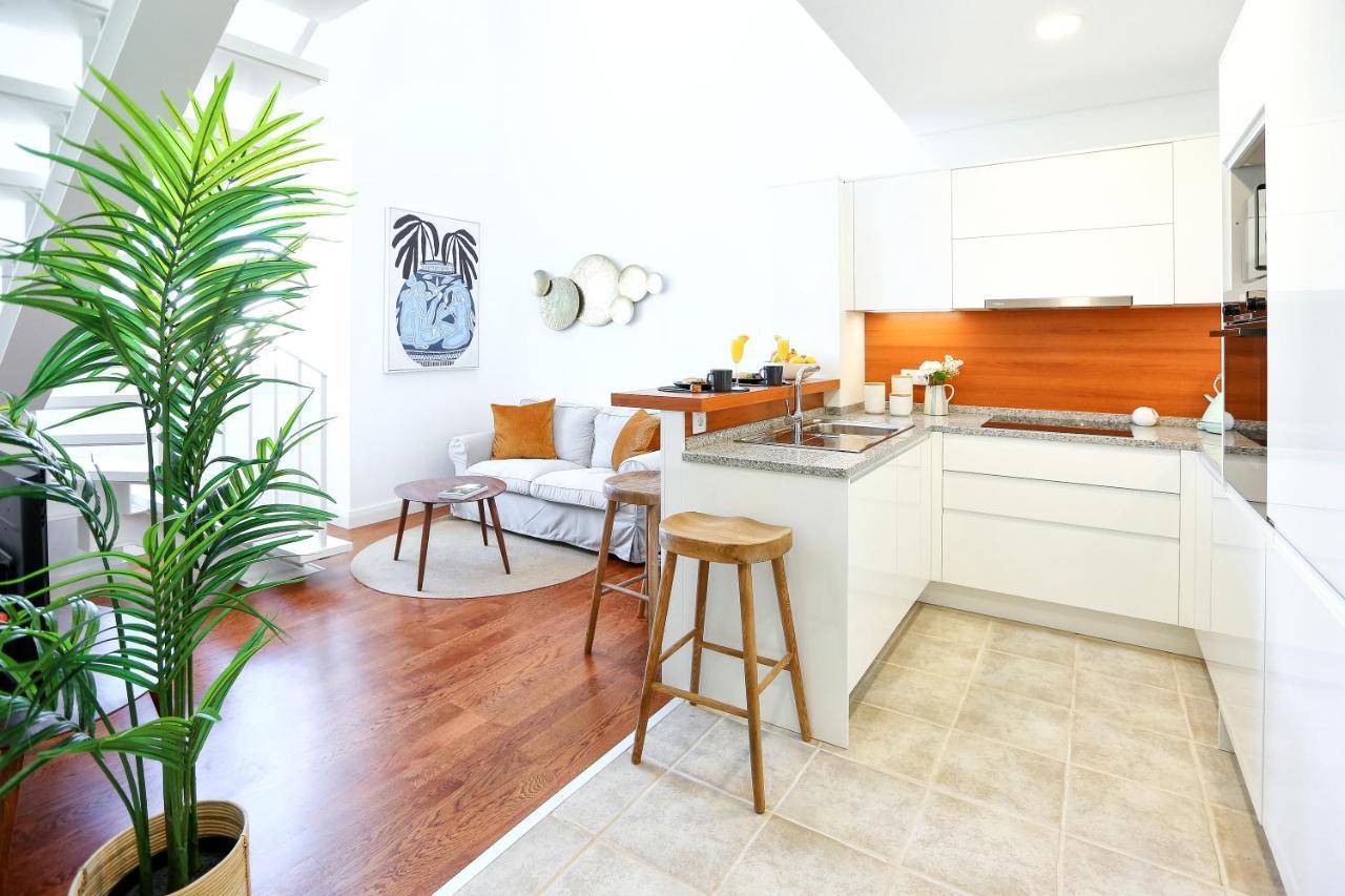 Young Spirit Apartment Faro Bagian luar foto