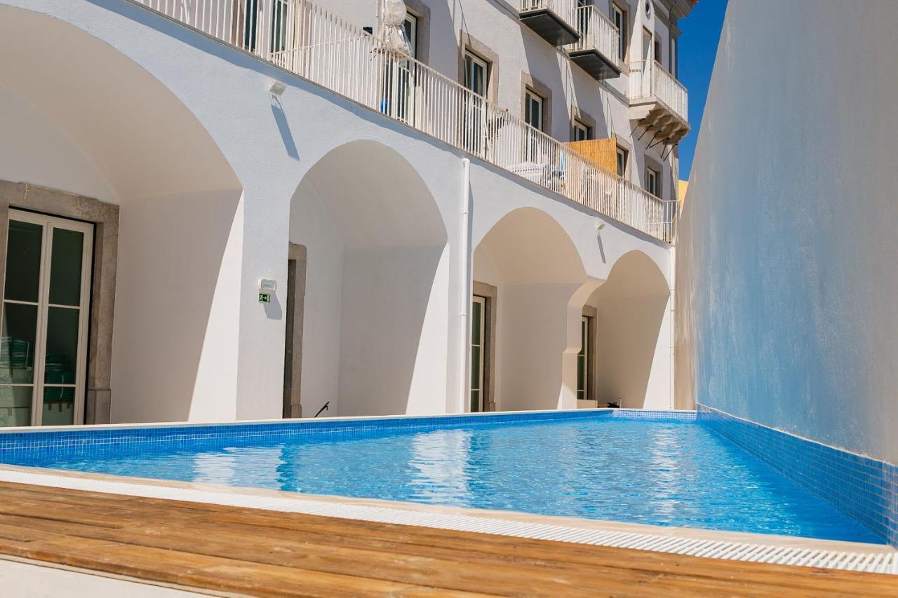 Young Spirit Apartment Faro Bagian luar foto